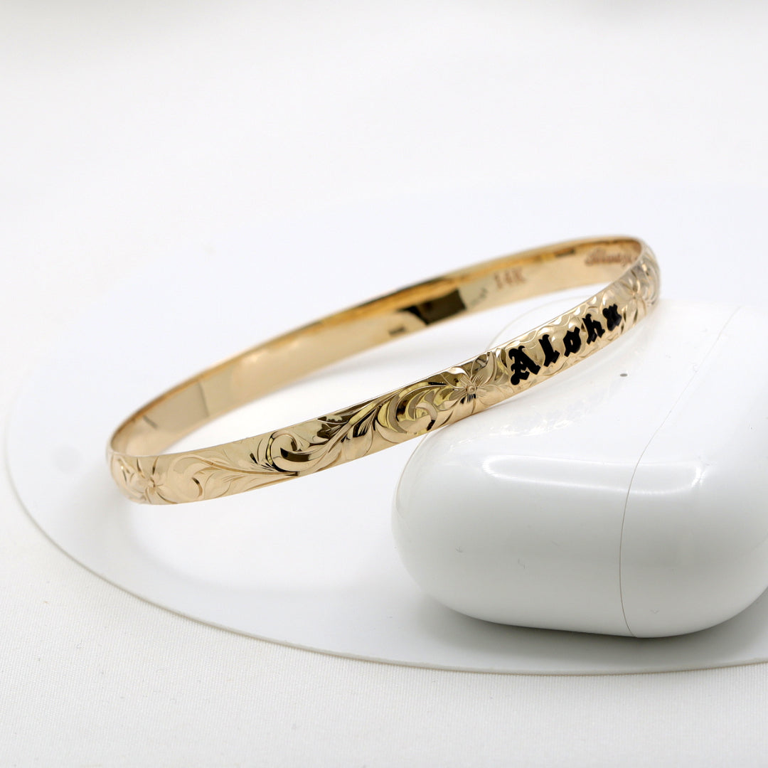 14K gold Hawaiian bangle