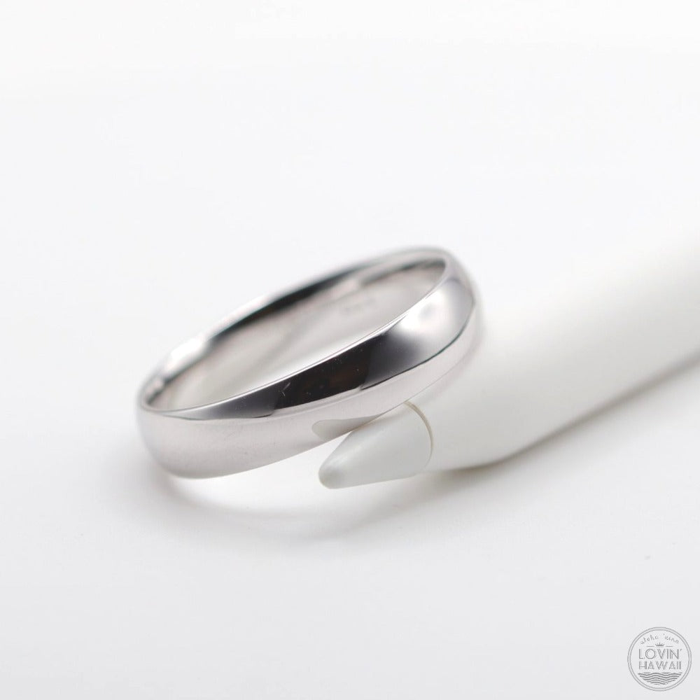 Men's wedding ring
