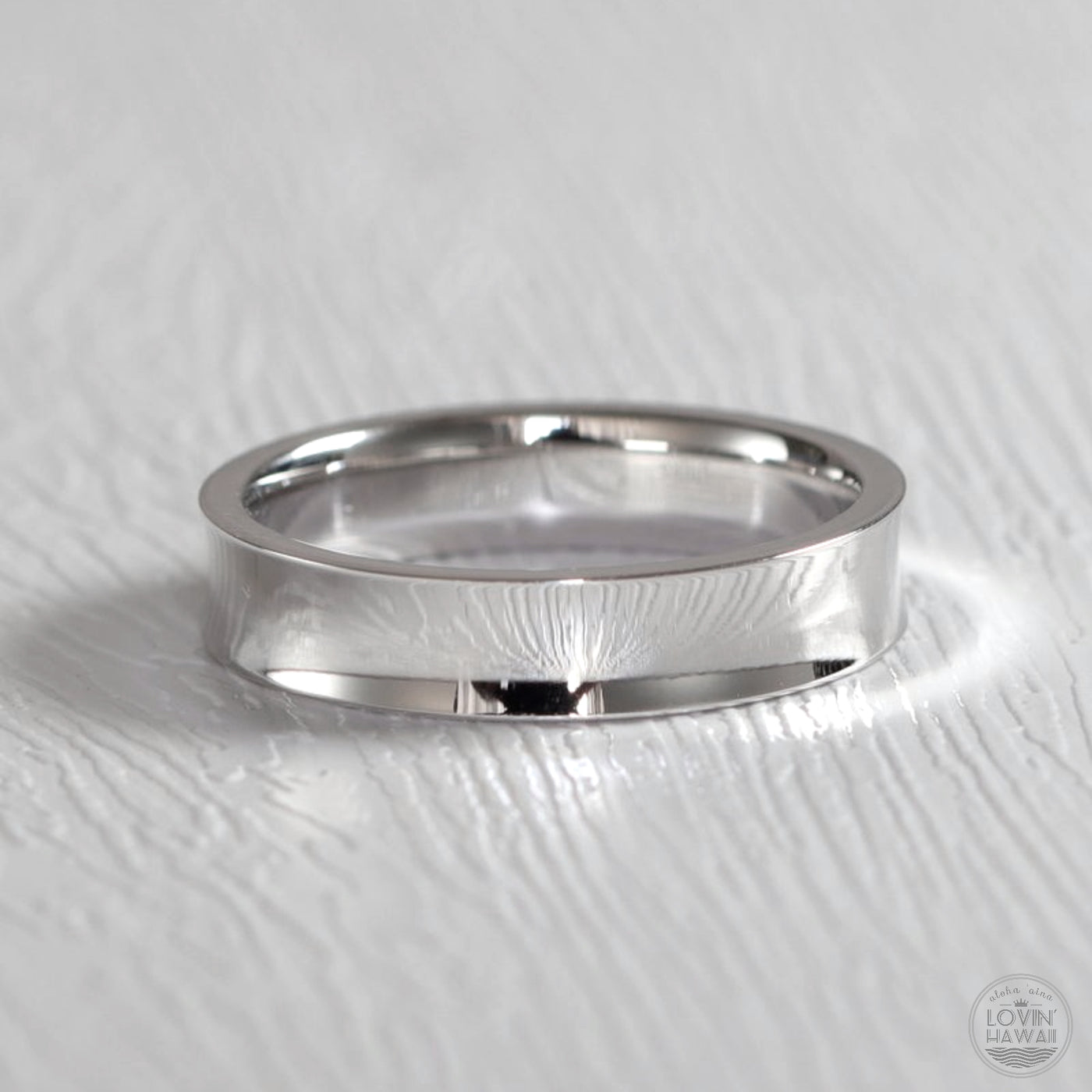 White gold Concave wedding band