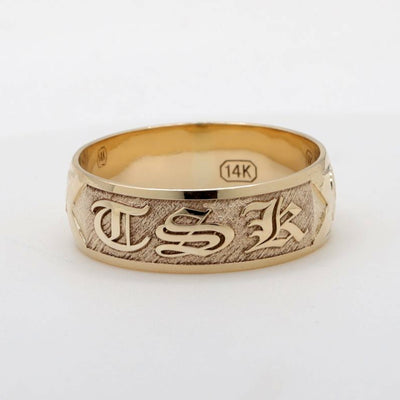 Hawaii customizable gold ring with name