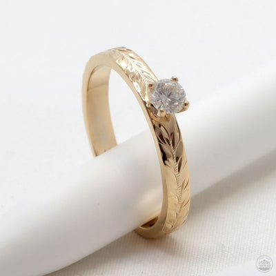 diamond engagement ring rose gold