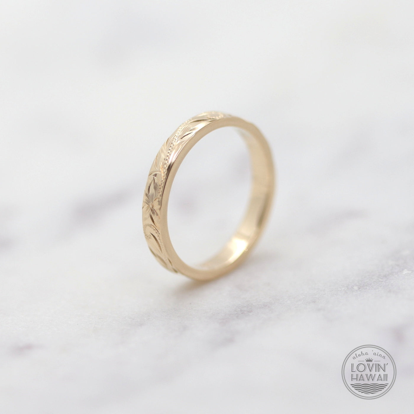 Dainty yellow gold ring